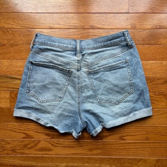 Women's Distressed Jean Shorts Size 5 / 27W - Picture 4 of 6